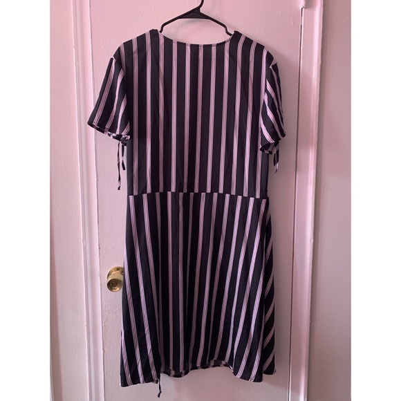 Wrap Dress - Picture 2 of 9